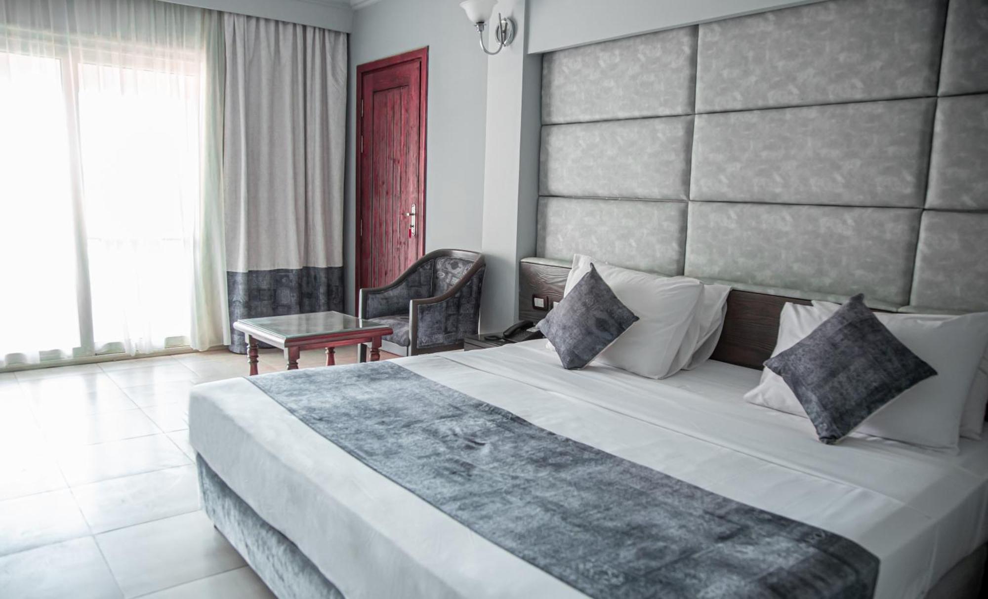Complex Ali Baba Palace 4*
