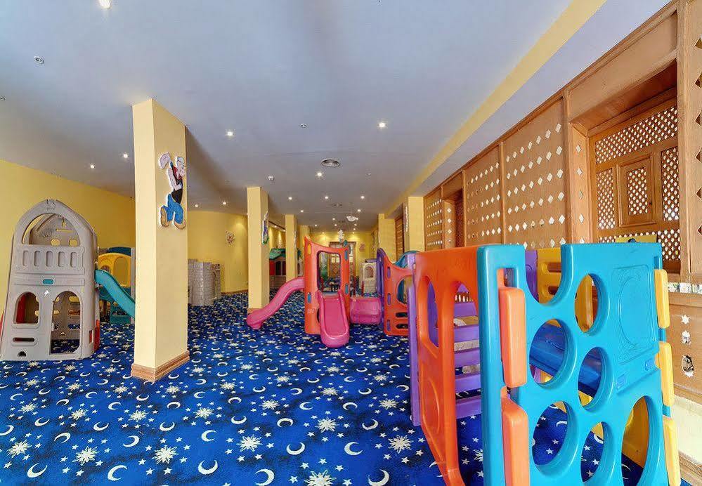 Complex Ali Baba Palace 4*